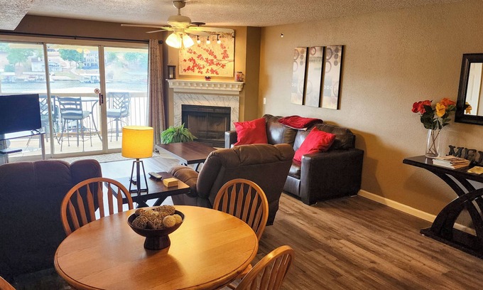 Osage Beach Condo | Remodeled Ledges Lakefront 2BR Condo! No Steps. Walk-In Unit w/WiFi.
