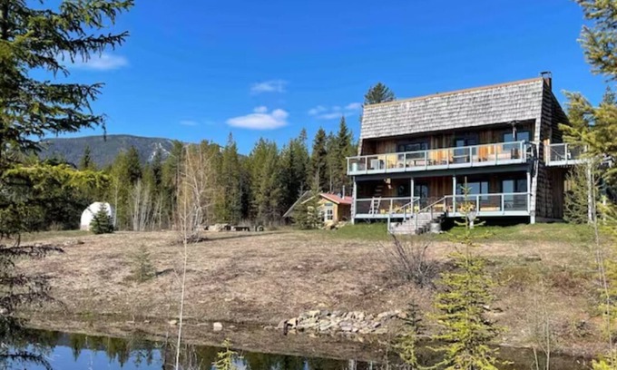 Polebridge Cabin | Remote, Cozy Lodge & 2 Canvas Tents, Unforgettable Glacier Park View Polebridge