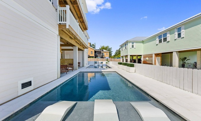 Bay St Louis House | Renova In the Bay - Unit A & B