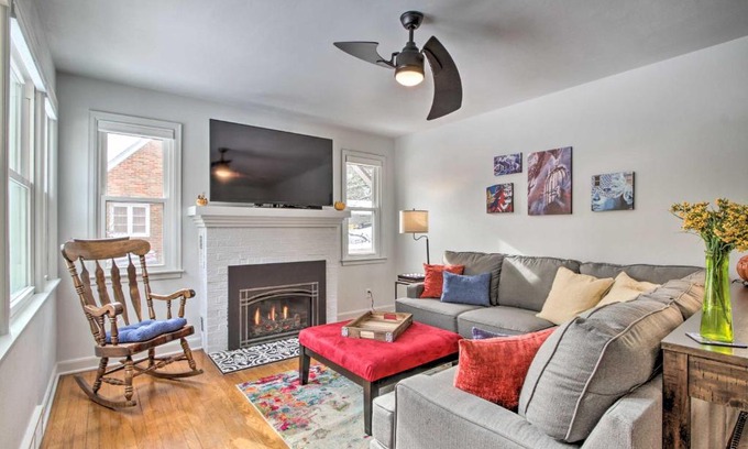 Dubuque House | Renovated Historic Home Less Than 1 Mile to Eagle Point!