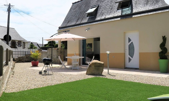 Perros-Guirec House | Renovated House with WIFI, Garden, Terrace - 450m from Perros-Guirec Center