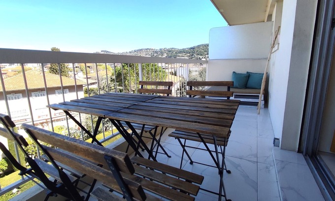 Carnot Apartment | Renovated studio, 10mn Croisette