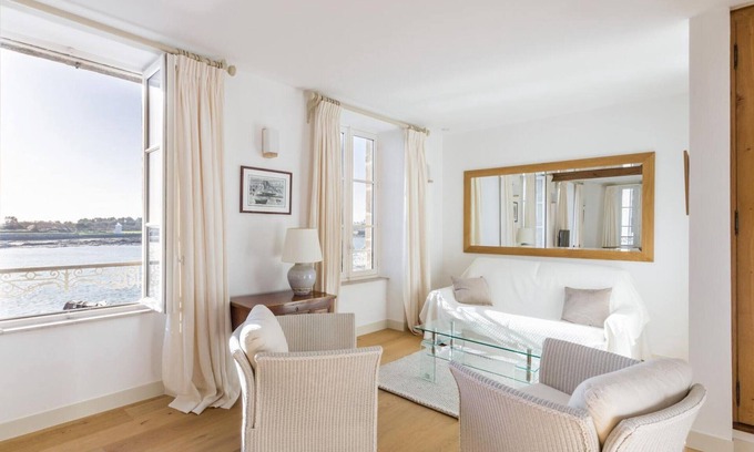 Barfleur Cottage | Renovated Townhouse with Terrace, Internet and Sea View