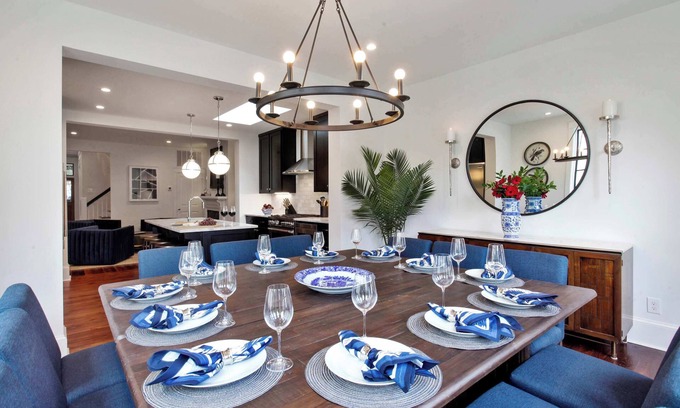 Savannah Victorian District House | Renovated Victorian Home | Forsyth Park