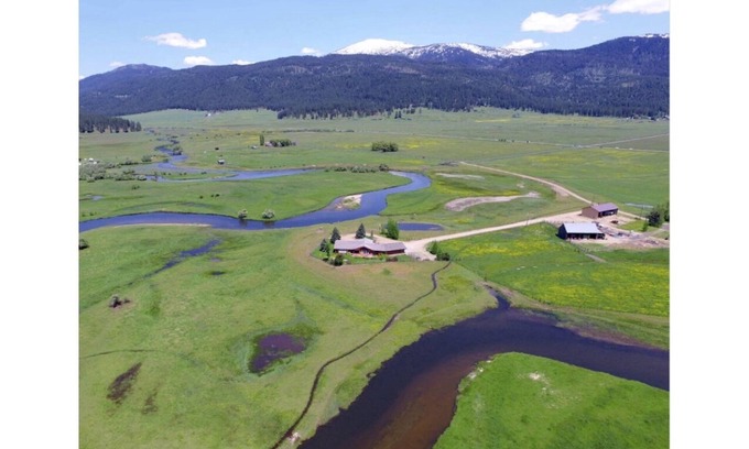 New Meadows Cabin | Rent a 115 acre Ranch-The Lodge at Hotsprings Ranch