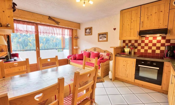 Notre-Dame-de-Bellecombe Apartment | Residence Les Balcons Du Charvin - Superb quiet apartment with mountain view