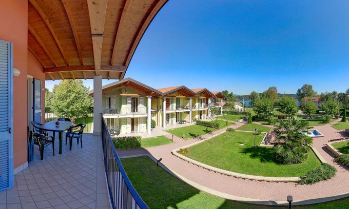 Dormelletto Apartment | Residence Alice
