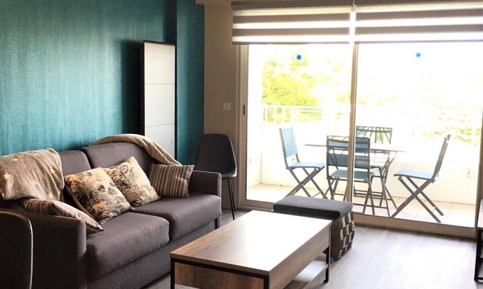 Les Sables d'Olonne Apartment | Residence Heated pool - Apartment 4/6 pers.