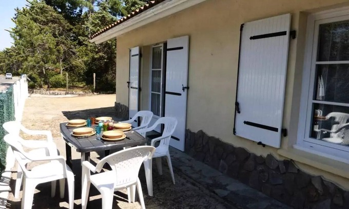 Saint-Hilaire-de-Riez Villa | Residence Hi000-015-saint Hilaire De Riez - But 3 rooms 6 beds