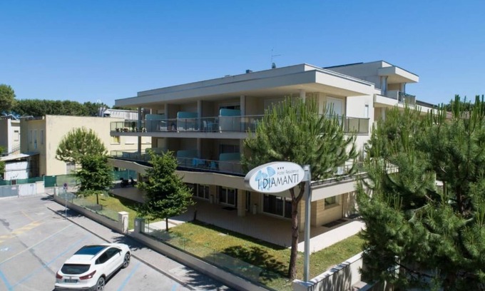 Pinarella House | Residence i Diamanti - Siroli Collection