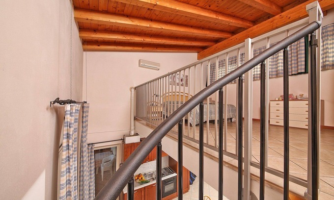 Cunettone-villa House | RESIDENCE IL COLOMBARO ~ TRILOCALE B THREE-ROOMED TORRETTA