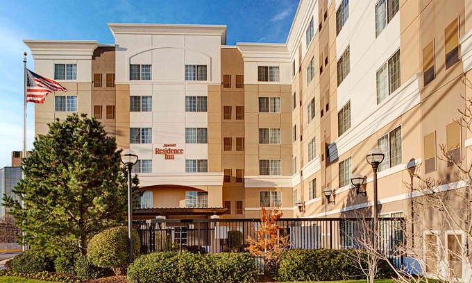 Tysons Hotel | Residence Inn by Marriott Tysons