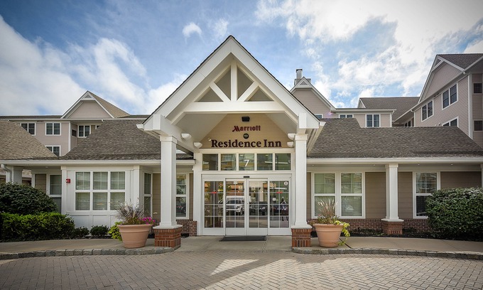 Northwest Yonkers Hotel | Residence Inn by Marriott Yonkers Westchester County