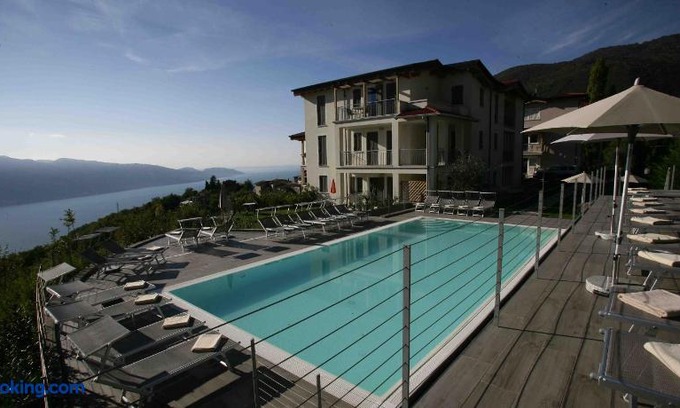Aer Apartment | Residence La Villa Tignale