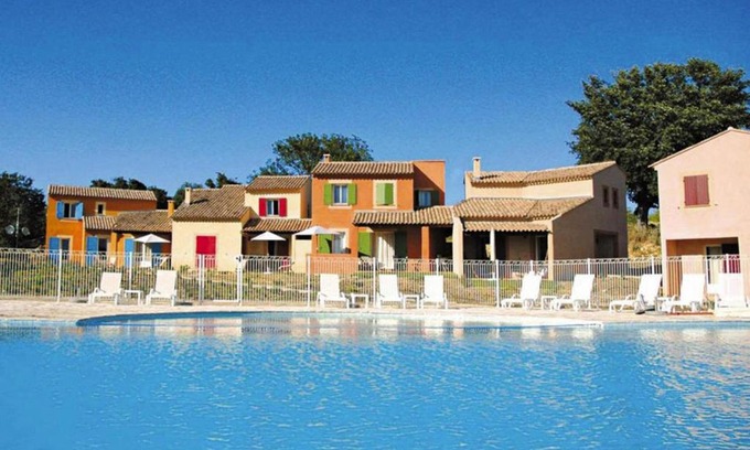 Saint-Trinit Apartment | Residence Le Claux du Puits St. Trinit - PRV011008-DYA