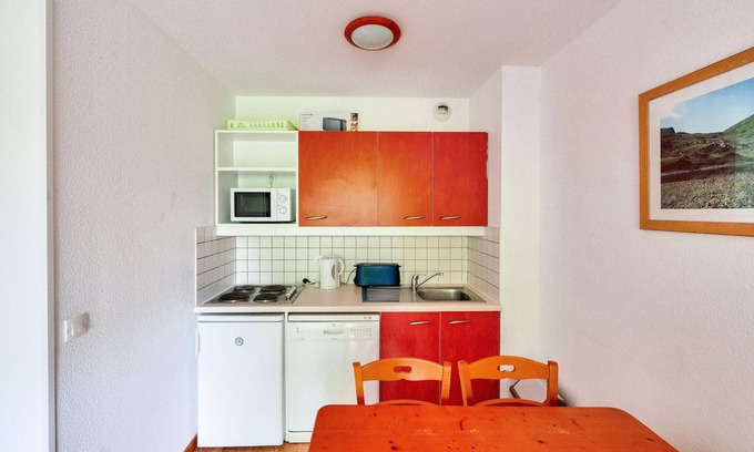 Puy-Saint-Vincent Apartment | Residence Le Hameau des Ecrins - maeva Home - 2 Room Apartment 4 People - Comfort