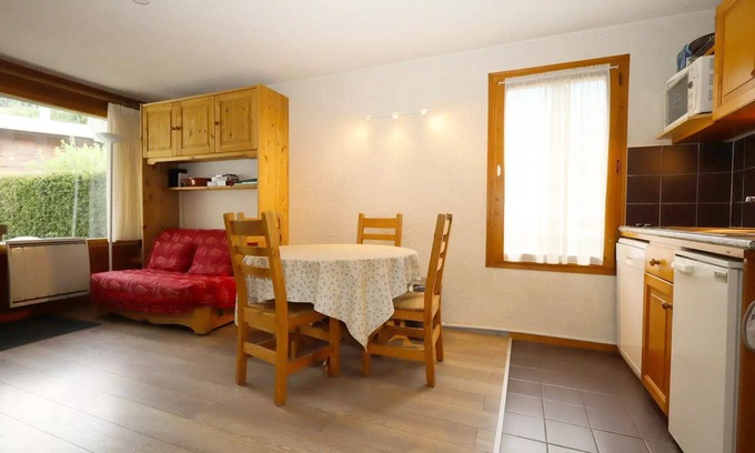 Les Houches Apartment | Residence Le Prarion 2 C - 2 Rooms for 6 People