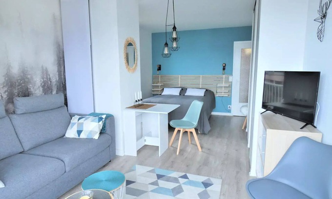 Aix-les-Bains Apartment | Résidence Montcalm C - Cosy apartment in Residence with Pool/Tennis!