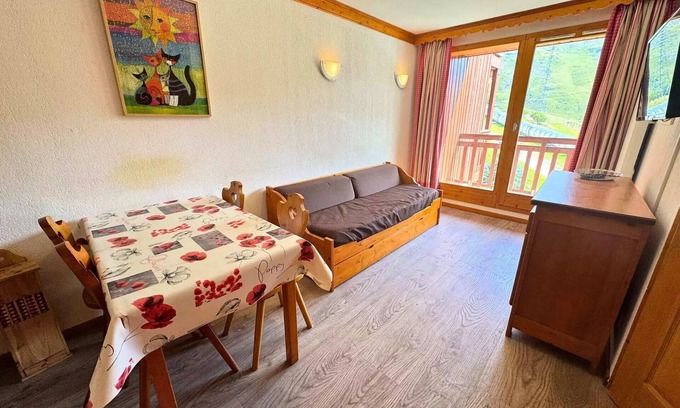 Les Bruyeres Apartment | Residence Valmont - Apartment 4 people in Les Ménuires