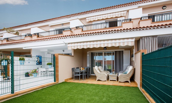 Puerto de Santiago Cottage | Residencial Playa de La Arena Townhouse with Ocean view