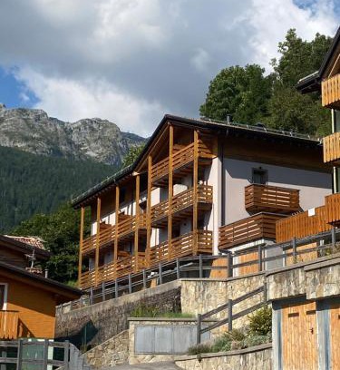 Colere Apartment | Residenza Colere Ski 2024