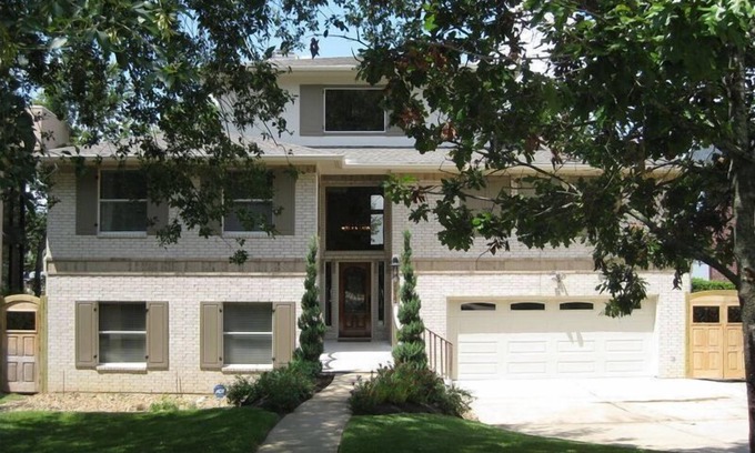 Walden on Lake Conroe House | Resort Lake House with Panoramic Views-Game Room-Fire Pit-High Speed WiFi
