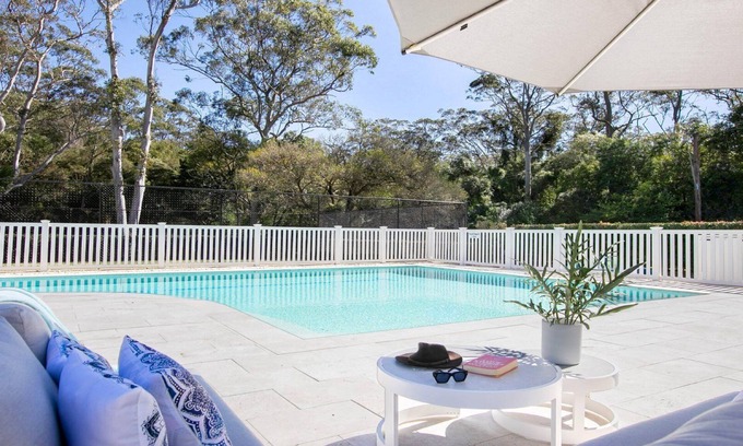 Avoca Beach House | Resort style living with pool, tennis court and beach