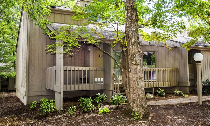 Fairfield Glade Villa | 🌄Resort Vacations at Fairfield Glade TN Golf Themed two bedroom Villa