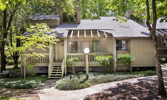 Fairfield Glade Villa | 🌄Resort Vacations at Fairfield Glade TN Fabulous Golf Villa, two bedrooms with 4 beds!