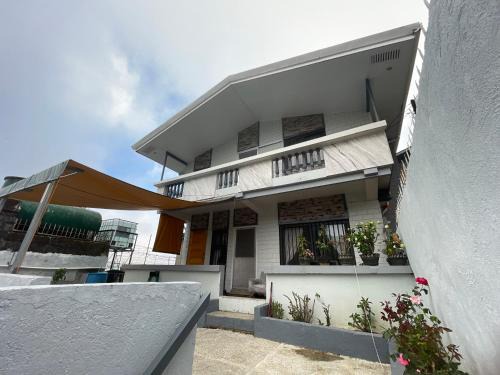 Baguio House | Rest Terraces Transient House