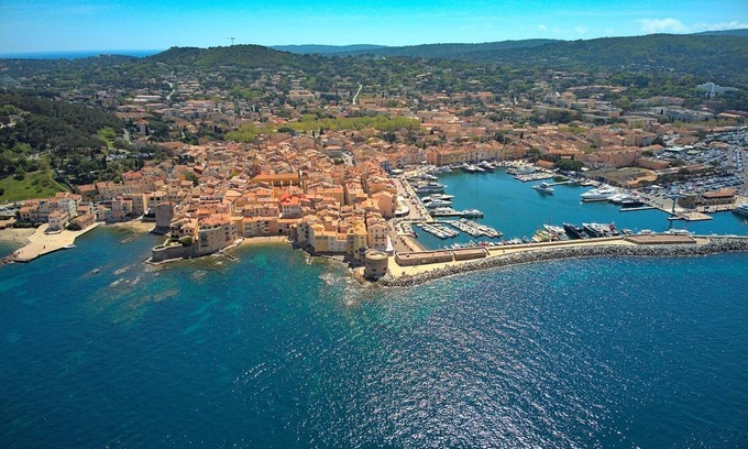 Les Restanques Apartment | Restanques Golfe St-Tropez Charming apartment with exceptional sea view. Grimaud - Holiday Club