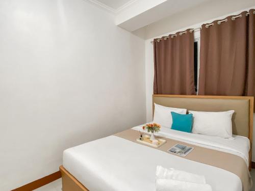 East Jakarta Apartment | Restful and Homey 1BR at Signature Park Grande Apartment By Travelio