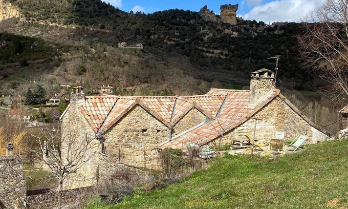 La Cresse House | Restored farmhouse ideal for relaxation and nature activities