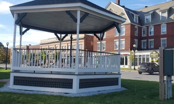 Brandon House | Restored, Riverside Home*Walk to Adorable Downtown