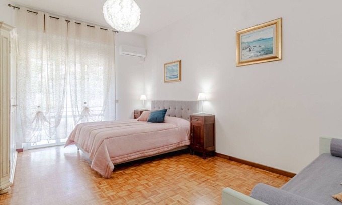 Nervi Apartment | Retreat in Genoa Nervi: 2 Minutes from the Beach