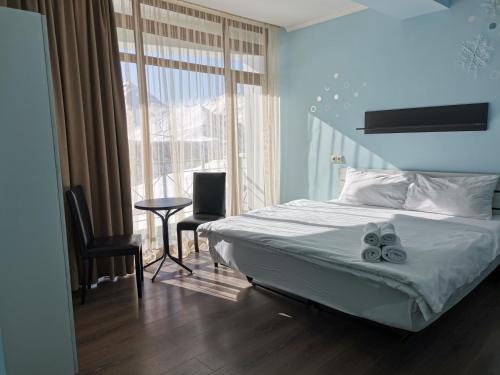 Kazbegi Hotel | RezoHut