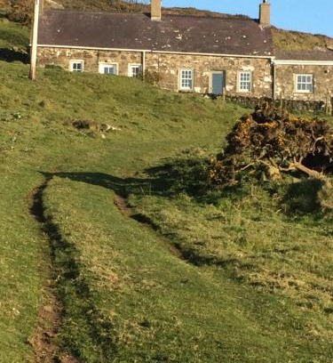 Mynytho House | Rhiw 2 Bryn Tirion