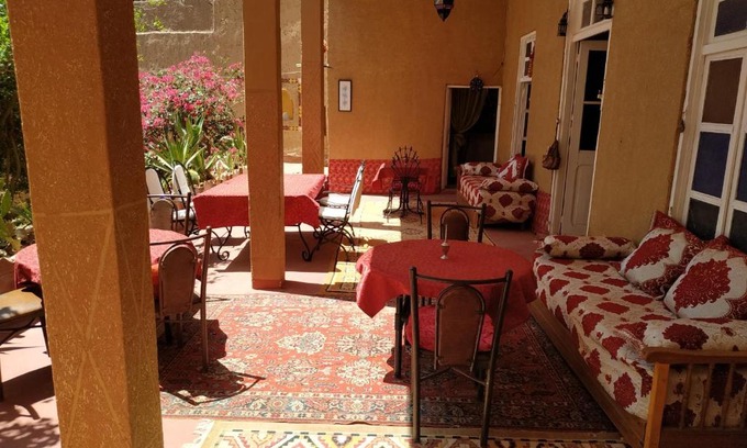 Amezrou House | Riad Dar Zaouia