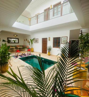 Douar Sidi Youssef Ben Ali Bed & Breakfast | Riad dei colori