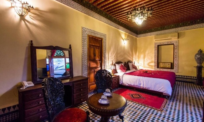 Dar Tazi Apartment | Riad Ibn Khaldoun - Superior Suite Hind