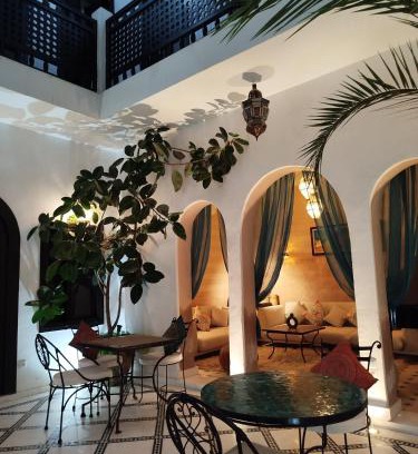 Sidi Ben Slimane El Jazouli House | Riad Les Trois Mages