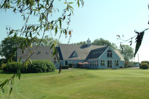 Watton Apartment | Richmond Park Golf Club