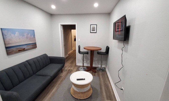 London Apartment | Right in the heart of downtown London