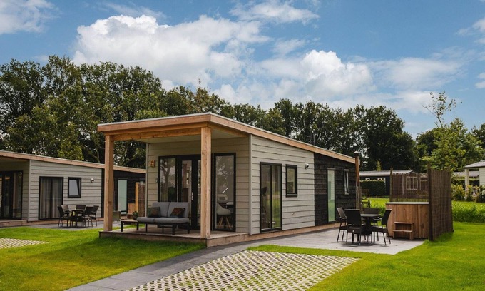 Municipality of Rijssen-Holten Cottage | Rijssen Cottage Near Trails