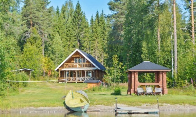 Tahkovuori House | Rinnepelto Lomamökit by Interhome
