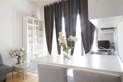 Gioia Apartment | Rio Central M3 Sondrio e Stazione Centrale
