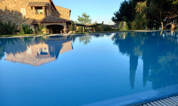 Chianni Apartment | Riparossa luxury apt between Lajatico and Volterra
