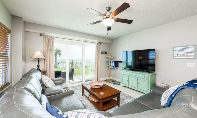 Ocean View Halifax Estates House | Riptide Retreat at The Aruba - Long Term Discounts!