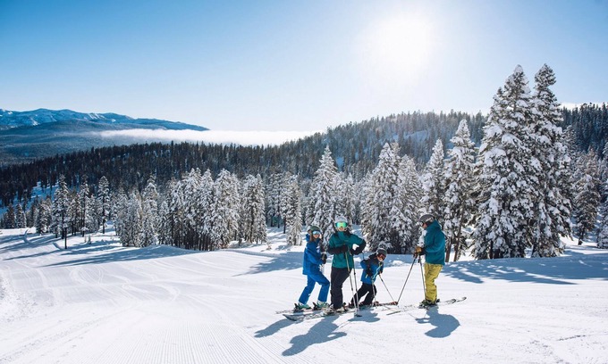 Truckee Resort | Ritz Carlton Club Tahoe 3 bed 3.5 bath