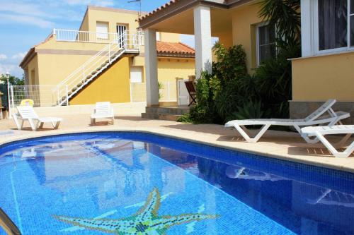 Riumar House | Riumar "Migjorn", 50m to beach, private pool, On-Site-Service, dog beach